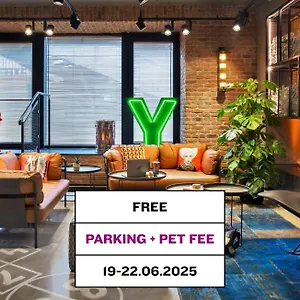 Moxy Praga Varšava